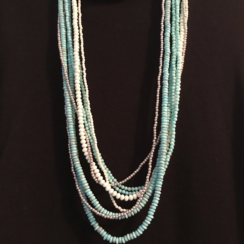 Lucky 🍀 Turquoise/Bead necklace